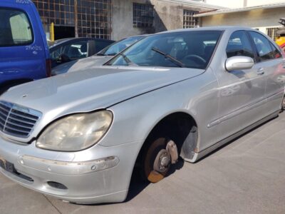 MERCEDES CLASSE S320 W200 DEL 2002