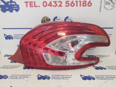 FANALE POSTERIORE DESTRO PEUGEOT 208 2012 - 2015 COD. 9672628380 - USATO