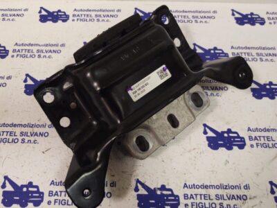 SUPPORTO MOTORE VOLKSWAGEN GOLF VIII COD. 5Q0199555BG - USATO