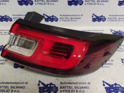 FANALE POSTERIORE ESTERNO DESTRO RENAULT CLIO 4 2016 -2019 COD. 265504307R - USATO