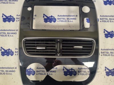 MODANATURA PLANCIA CENTRALE RENAULT CLIO 4 RST COD. 682607336R - USATO